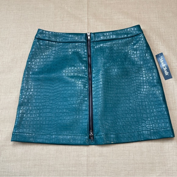 ModCloth Teal Reptile Pleather Zipper Front Mini Skirt - Picture 1 of 16